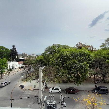 Departamento Centrico Plaza Alvarado Con Cochera Salta Exterior foto