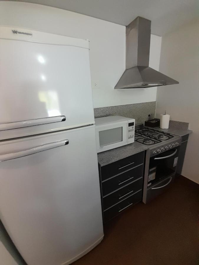 Departamento Centrico Plaza Alvarado Con Cochera Salta Exterior foto