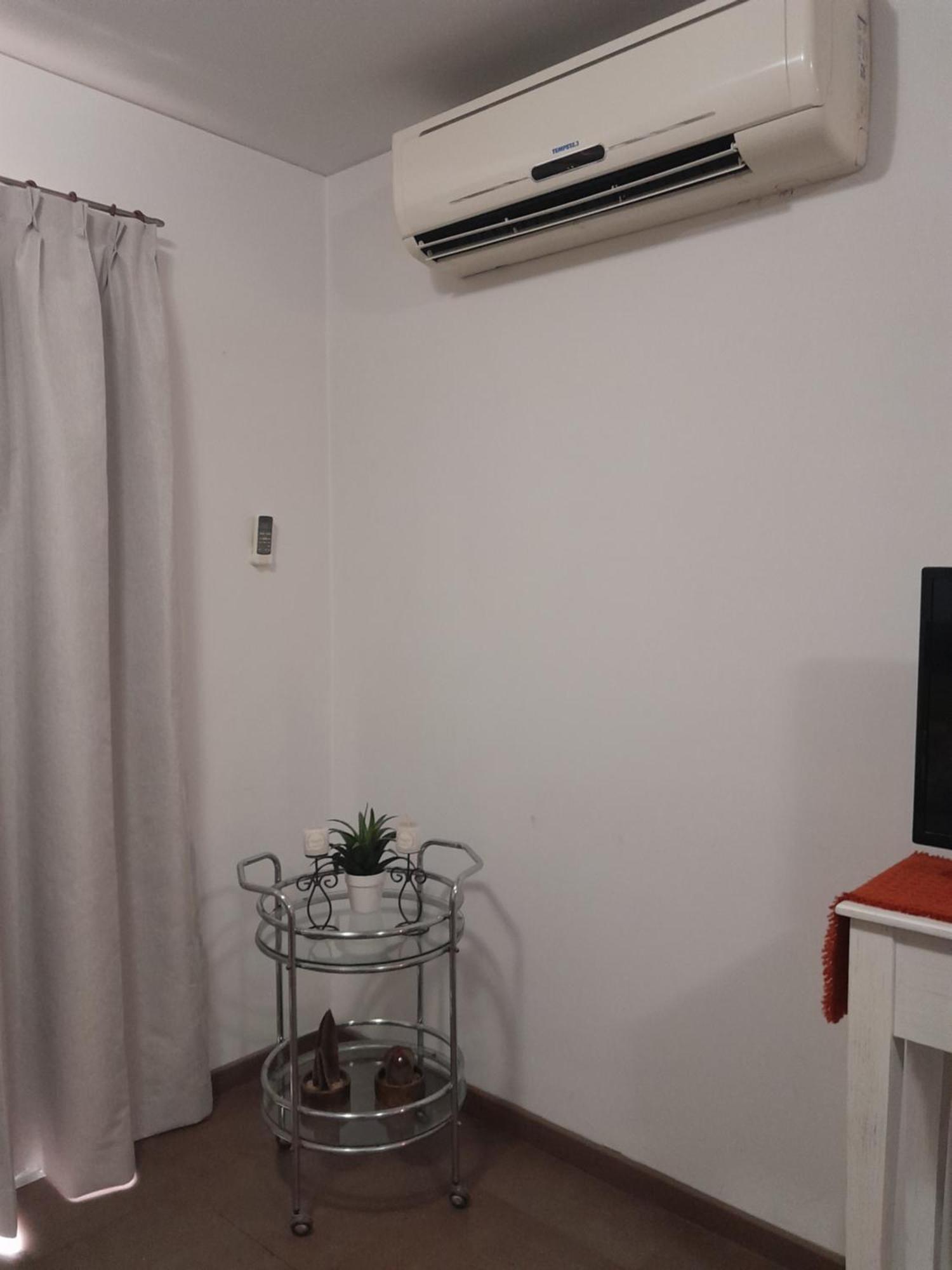 Departamento Centrico Plaza Alvarado Con Cochera Salta Exterior foto