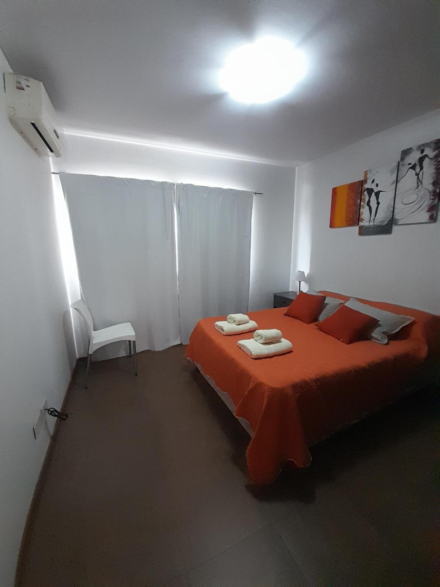 Departamento Centrico Plaza Alvarado Con Cochera Salta Exterior foto